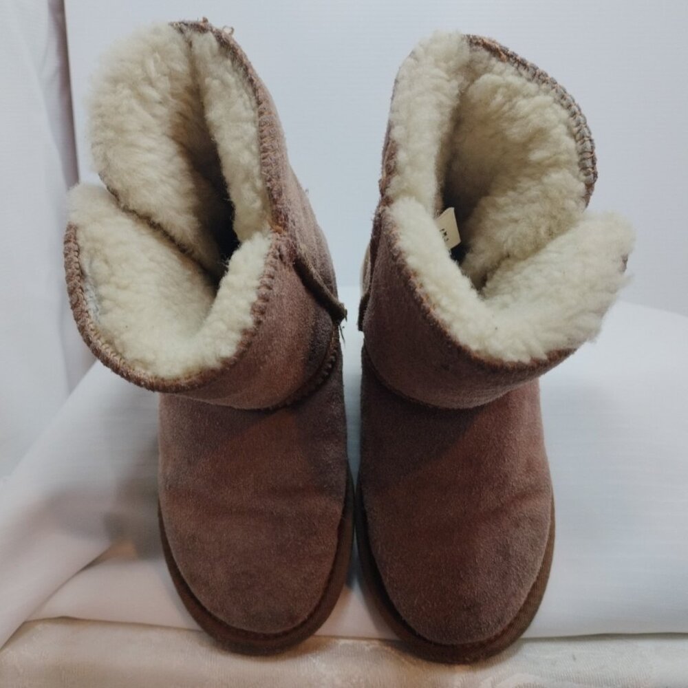Ugg Bailey Button Boots Girl Size Aus 11-12 Made In Australia.